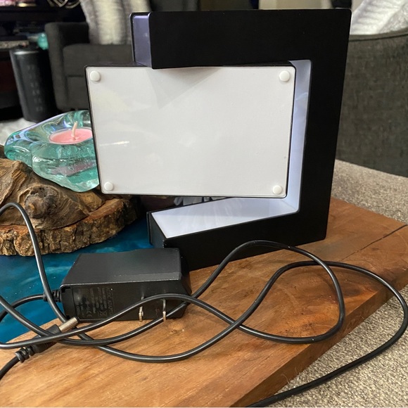 Floating 6x4 picture frame, very original!! - Picture 2 of 6